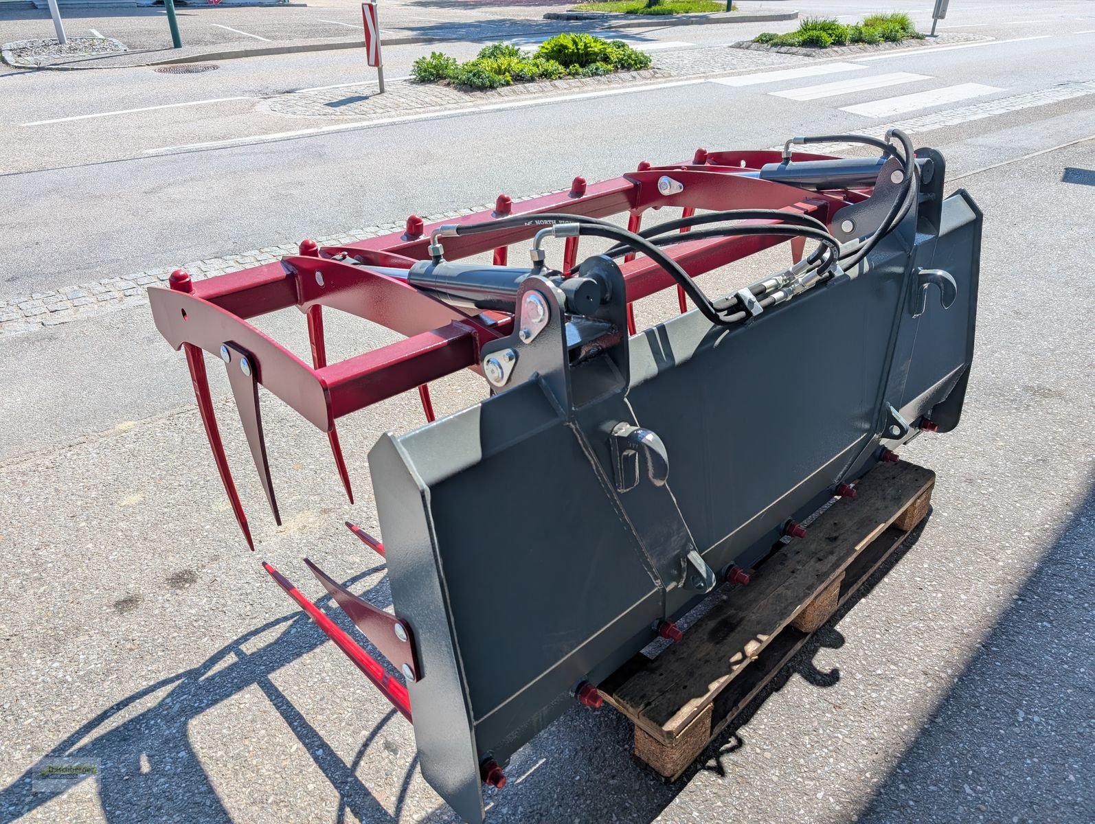 Frontladerzubehör des Typs Sonstige Krokogebiss 180, Neumaschine in Senftenbach (Bild 5)