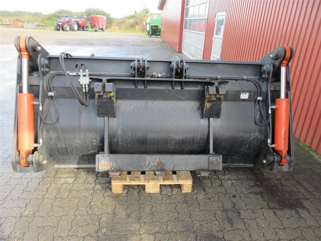 Frontladerzubehör of the type Sonstige Overfaldsskovl, Gebrauchtmaschine in Ribe (Picture 11)