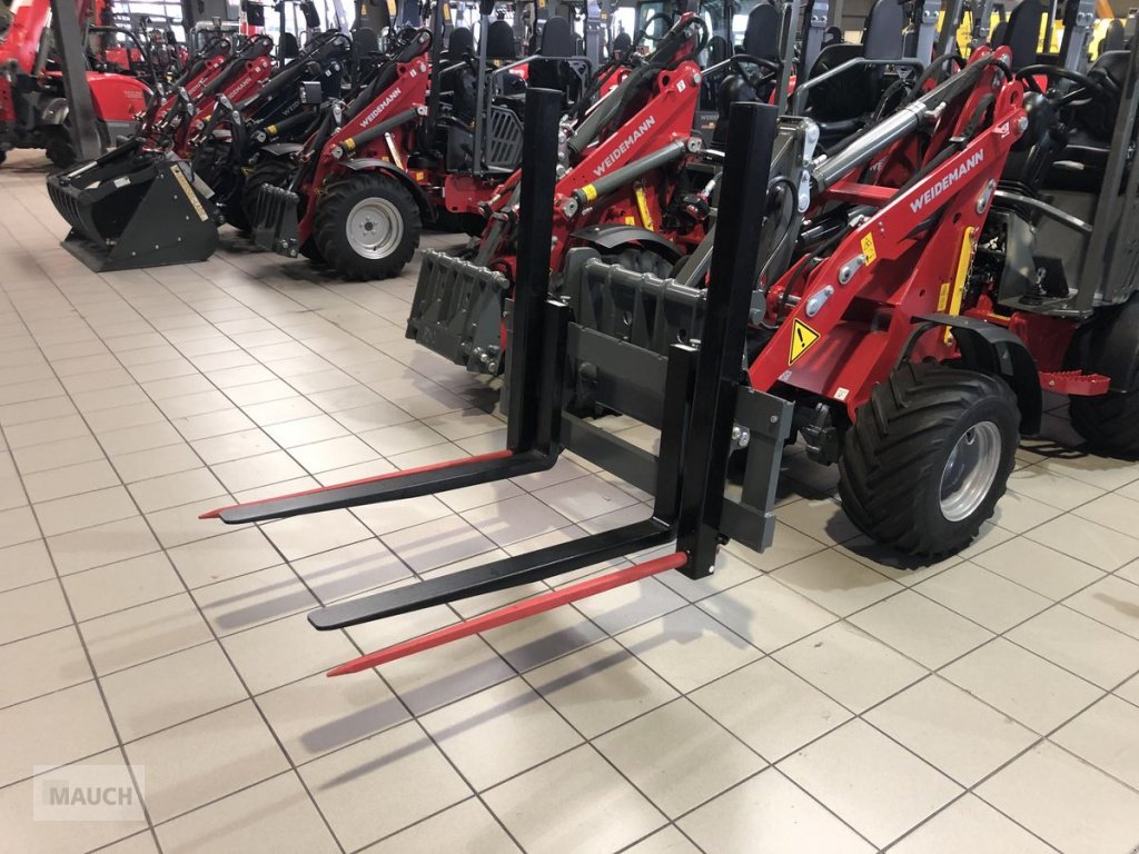 Frontladerzubehör des Typs Sonstige Palettengabel/Ballenspieß, Neumaschine in Burgkirchen (Bild 5)