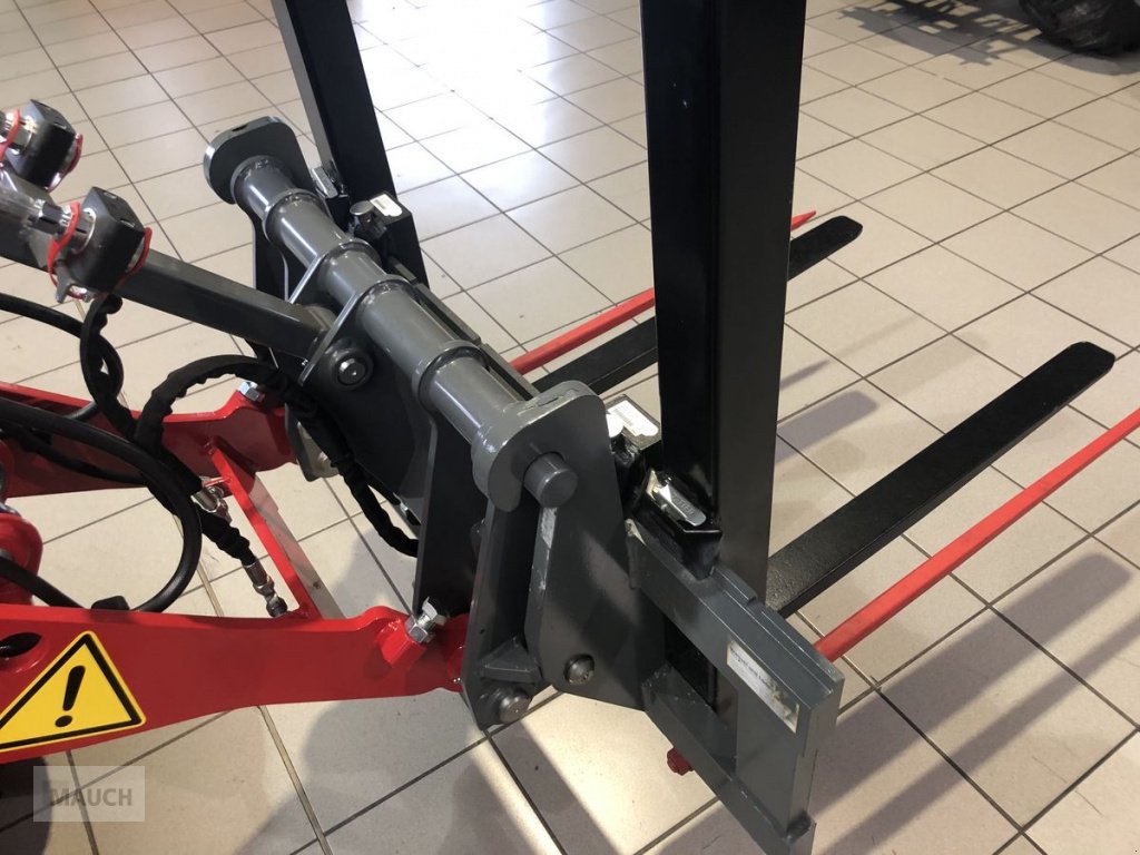 Frontladerzubehör des Typs Sonstige Palettengabel/Ballenspieß, Neumaschine in Burgkirchen (Bild 3)