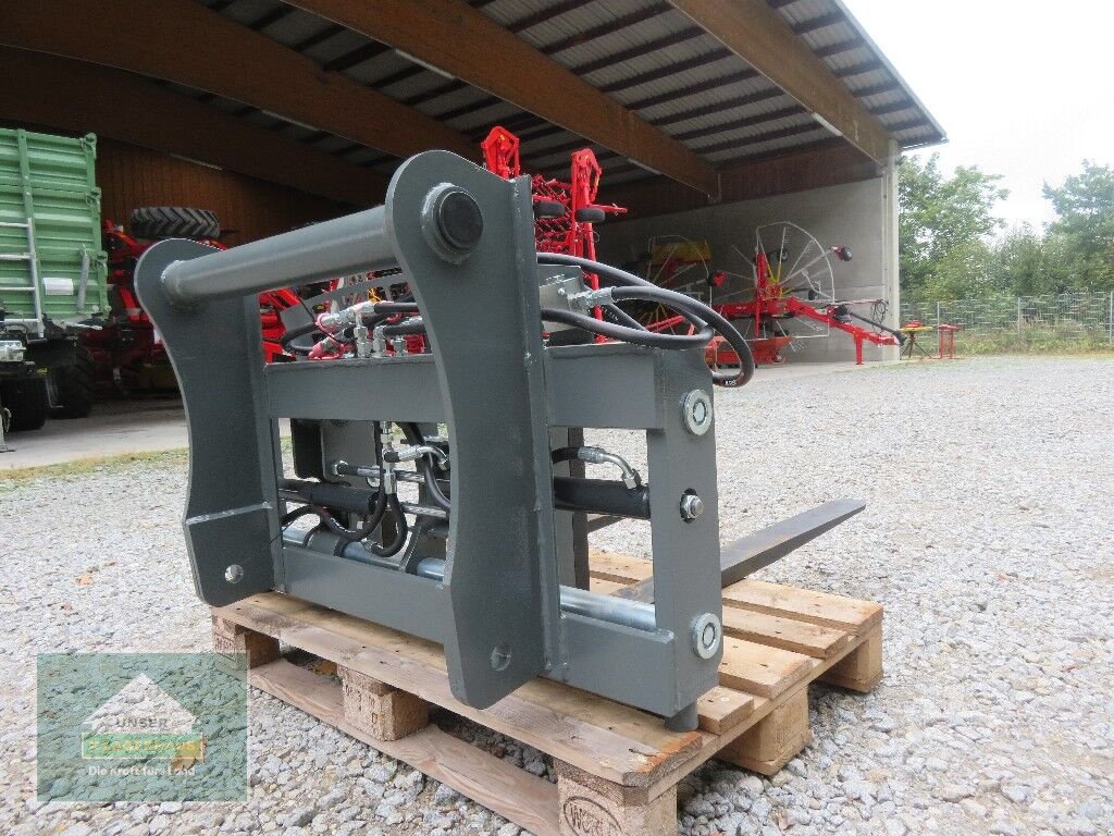 Frontladerzubehör of the type Sonstige Palettengabel HYDR., Neumaschine in Hofkirchen (Picture 1)