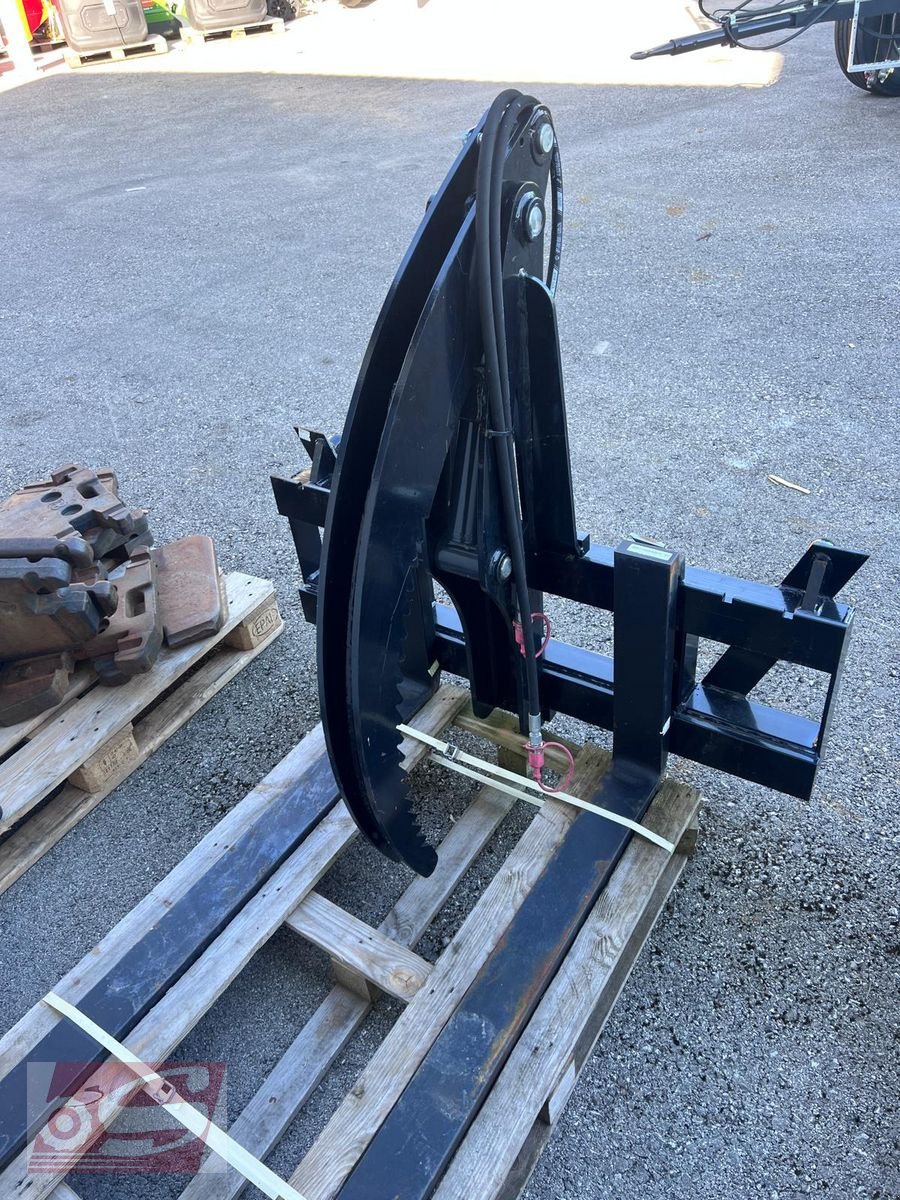 Frontladerzubehör of the type Sonstige Palettengabel mit Niederhalter, Neumaschine in Offenhausen (Picture 3)