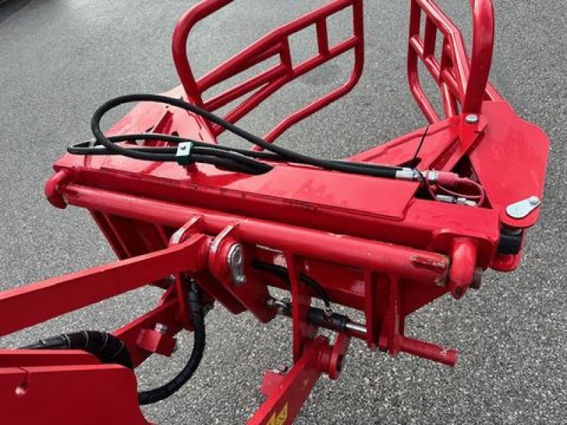 Frontladerzubehör des Typs Sonstige Rundballenzange mit Euroaufnahme, Neumaschine in Tamsweg (Bild 5)