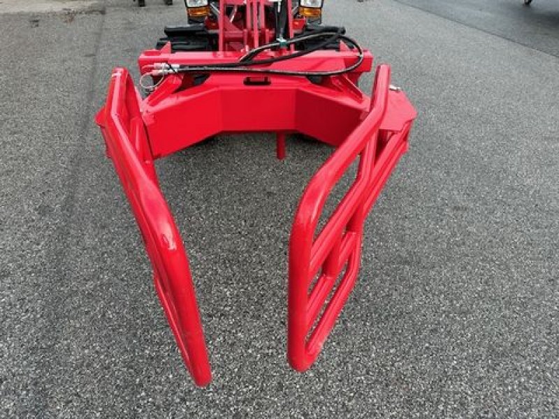 Frontladerzubehör des Typs Sonstige Rundballenzange mit Euroaufnahme, Neumaschine in Tamsweg (Bild 2)