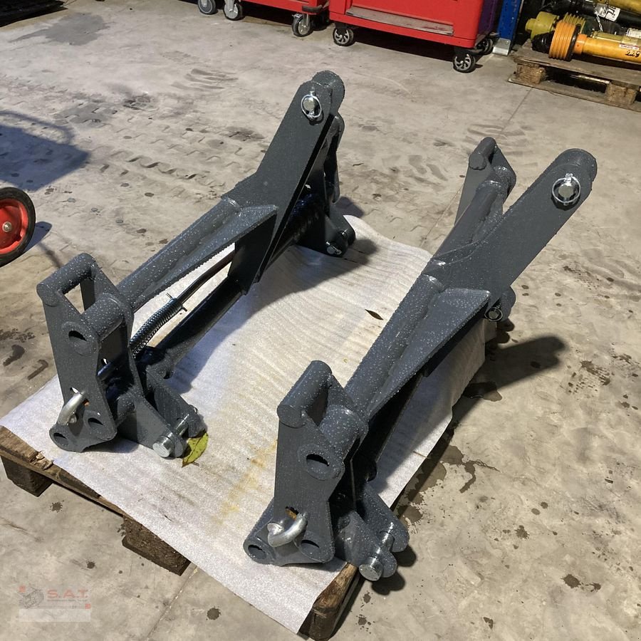 Frontladerzubehör of the type Sonstige SAT Adapter - Dreipunkt/Euro, Neumaschine in Eberschwang (Picture 5)