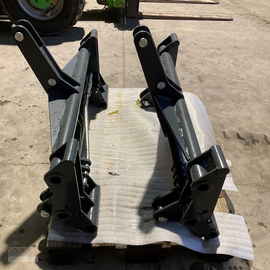 Frontladerzubehör of the type Sonstige SAT Adapter - Dreipunkt/Euro, Neumaschine in Eberschwang (Picture 3)