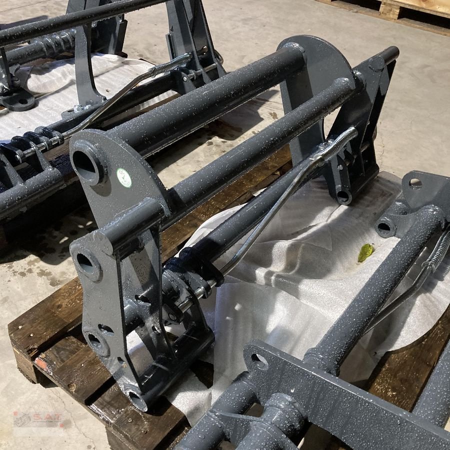 Frontladerzubehör of the type Sonstige SAT Adapter - Manitou/Euro, Neumaschine in Eberschwang (Picture 1)