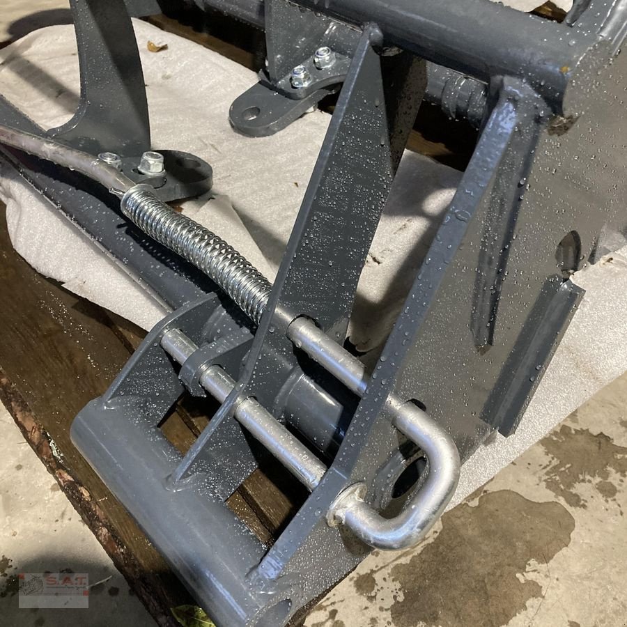 Frontladerzubehör of the type Sonstige SAT Adapter - Merlo/Euro, Neumaschine in Eberschwang (Picture 9)
