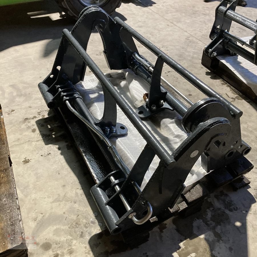 Frontladerzubehör of the type Sonstige SAT Adapter - Merlo/Euro, Neumaschine in Eberschwang (Picture 4)