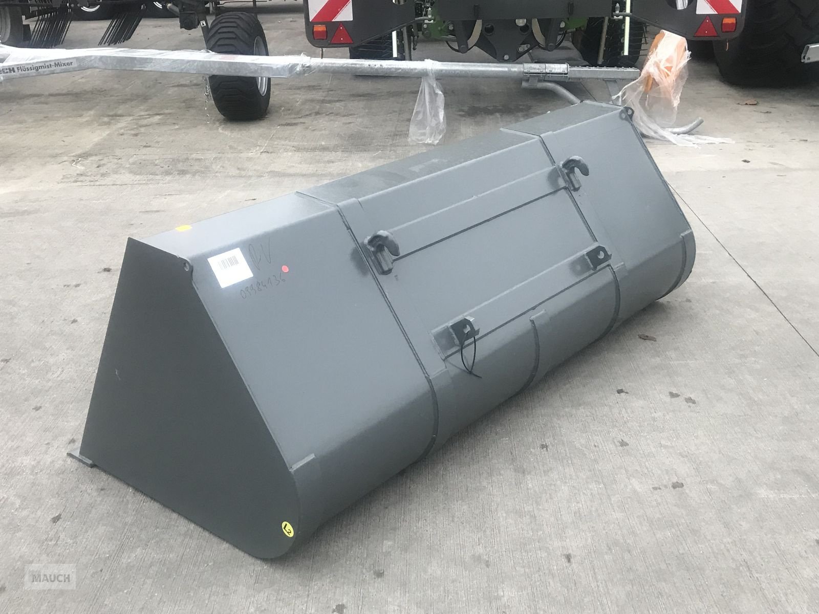 Frontladerzubehör des Typs Sonstige Schaufel 2.2m, Neumaschine in Burgkirchen (Bild 4)