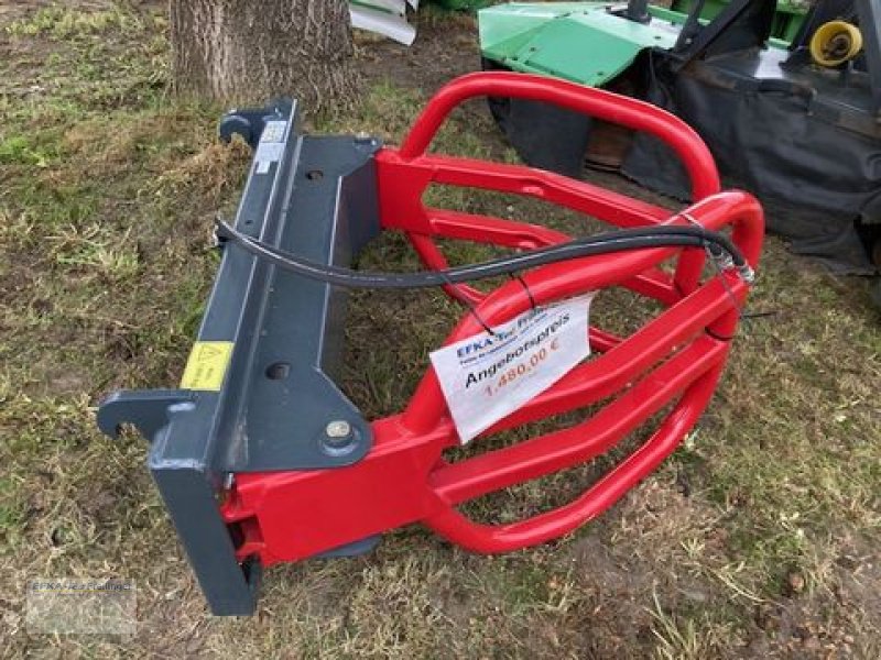 Frontladerzubehör des Typs Sonstige Schneider Ballenzange, Neumaschine in Obing (Bild 1)