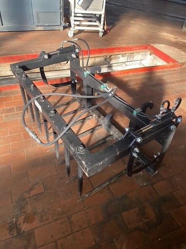 Frontladerzubehör des Typs Sonstige Silage / Mistzange, Gebrauchtmaschine in Bellenberg (Bild 2)