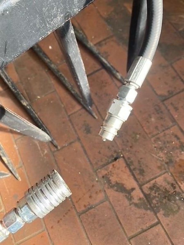 Frontladerzubehör des Typs Sonstige Silage / Mistzange, Gebrauchtmaschine in Bellenberg (Bild 7)