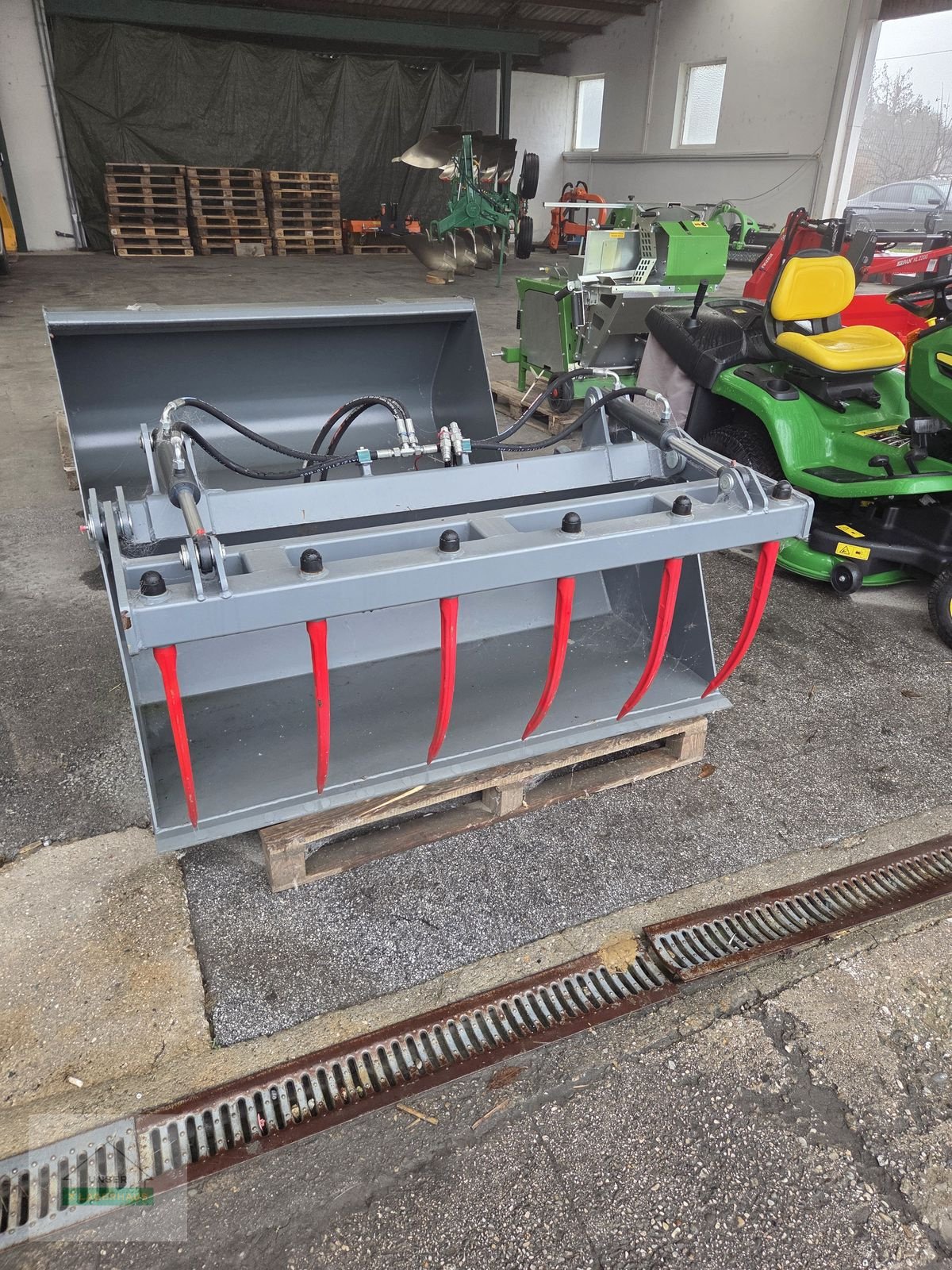 Frontladerzubehör от тип Sonstige Stekro K037 1,50m, Neumaschine в Grosswilfersdorf (Снимка 1)