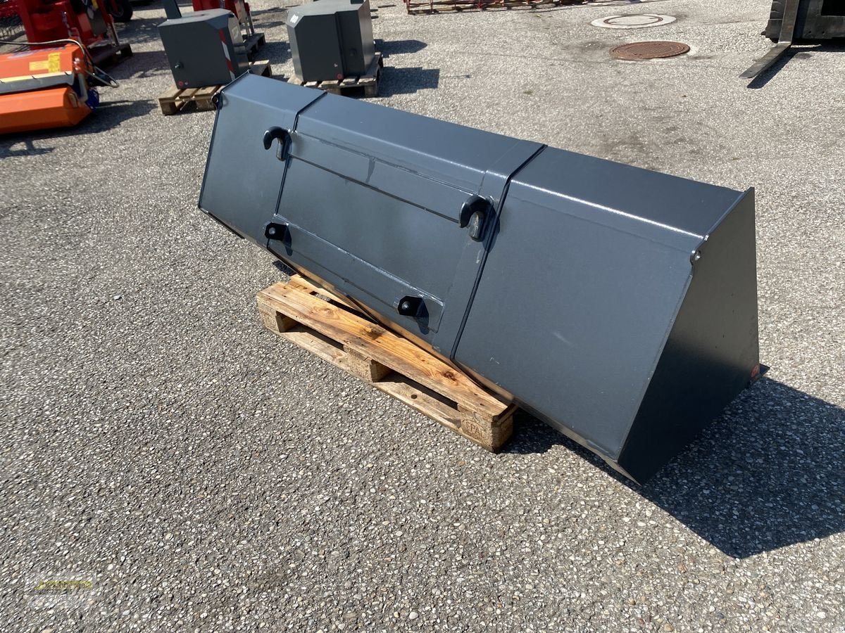 Frontladerzubehör of the type Sonstige Universalschaufel 220, Neumaschine in Senftenbach (Picture 4)