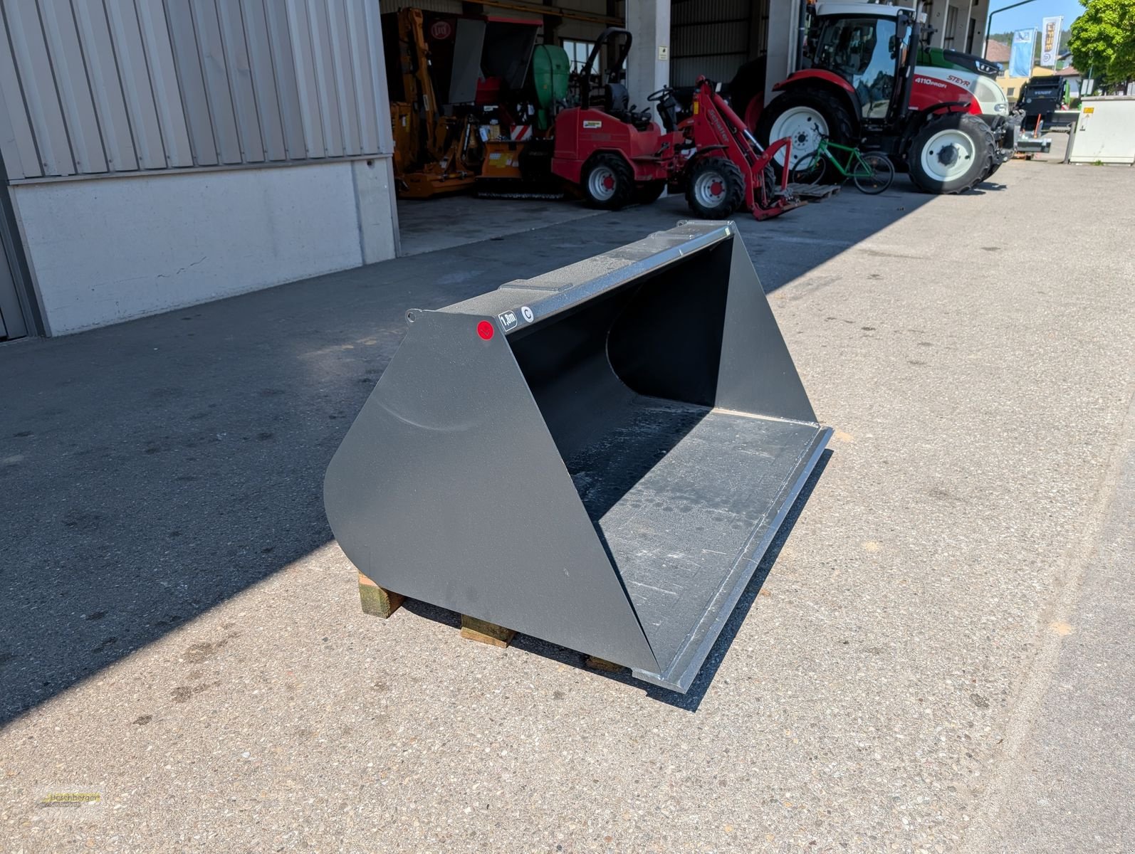 Frontladerzubehör tip Sonstige Volumenschaufel 180, Neumaschine in Senftenbach (Poză 3)