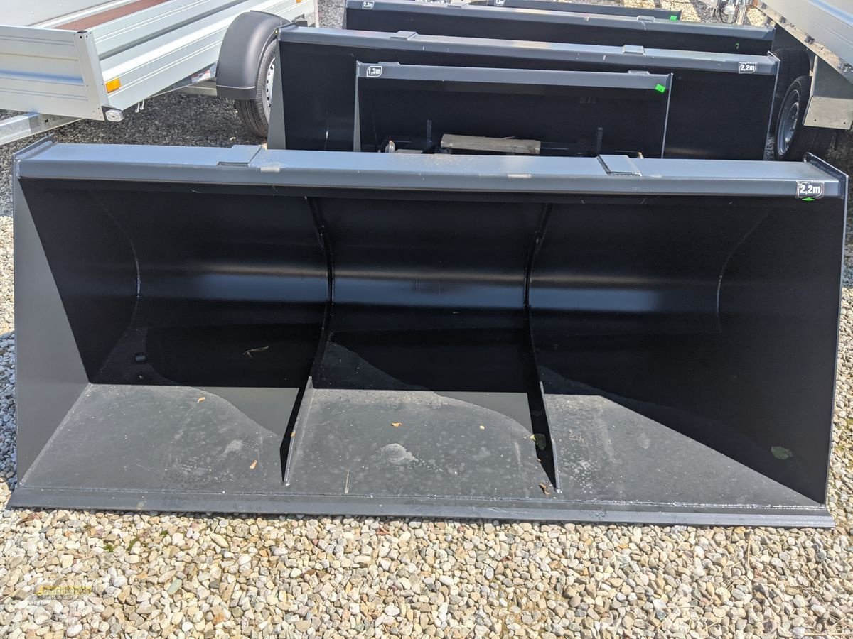 Frontladerzubehör des Typs Sonstige Volumenschaufel 220 mit Euro-Aufnahme, Neumaschine in Senftenbach (Bild 4)