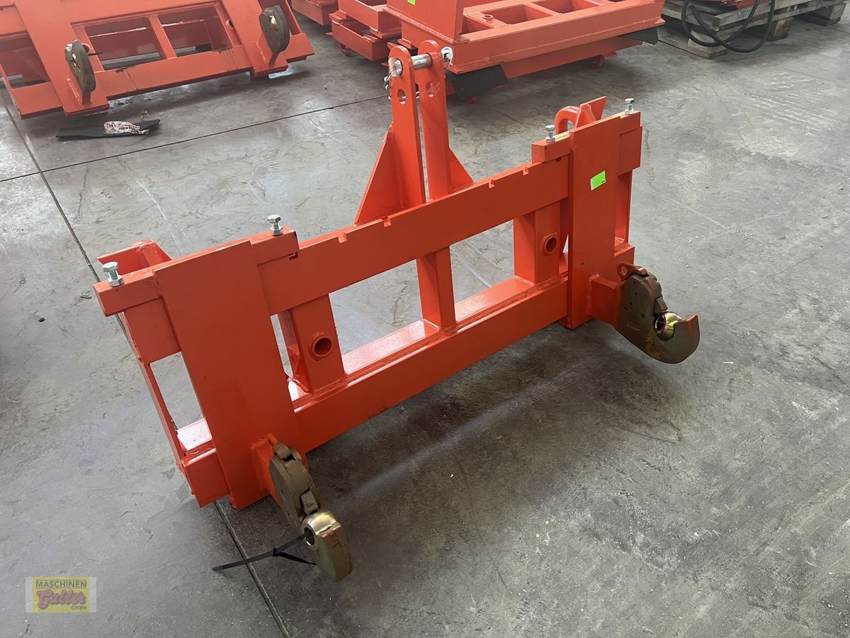 Frontladerzubehör van het type Stekro Adapter Hauer - Dreipunkt, Neumaschine in Kötschach (Foto 2)