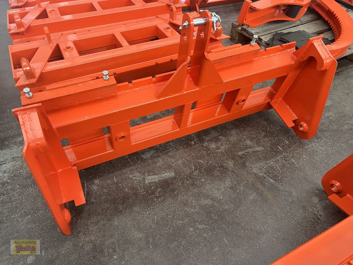 Frontladerzubehör van het type Stekro Adapter Hauer - Dreipunkt, Neumaschine in Kötschach (Foto 1)