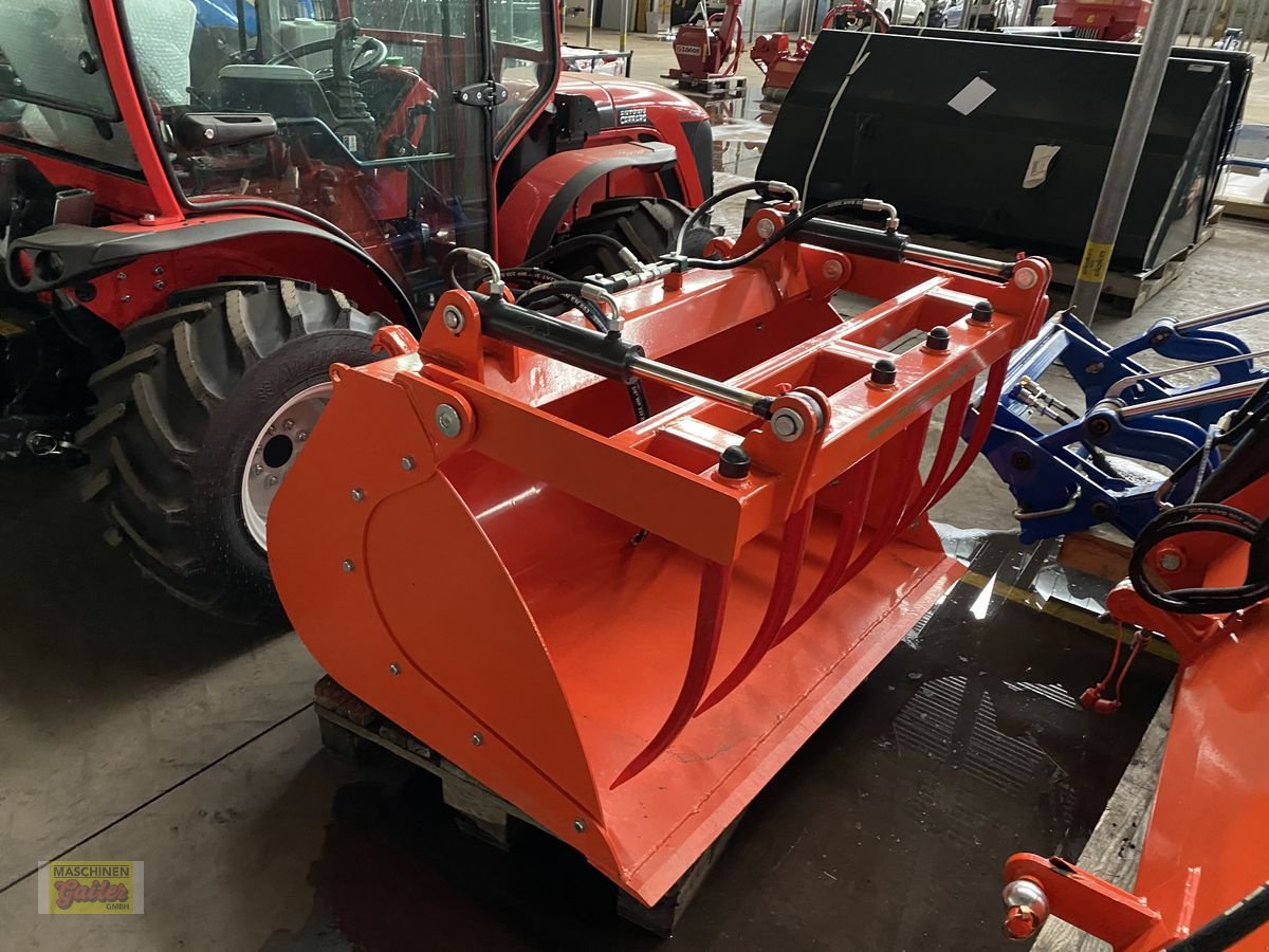 Frontladerzubehör van het type Stekro Greifschaufel 130 cm mit Euroaufnahme, Vorführmaschine in Kötschach (Foto 6)