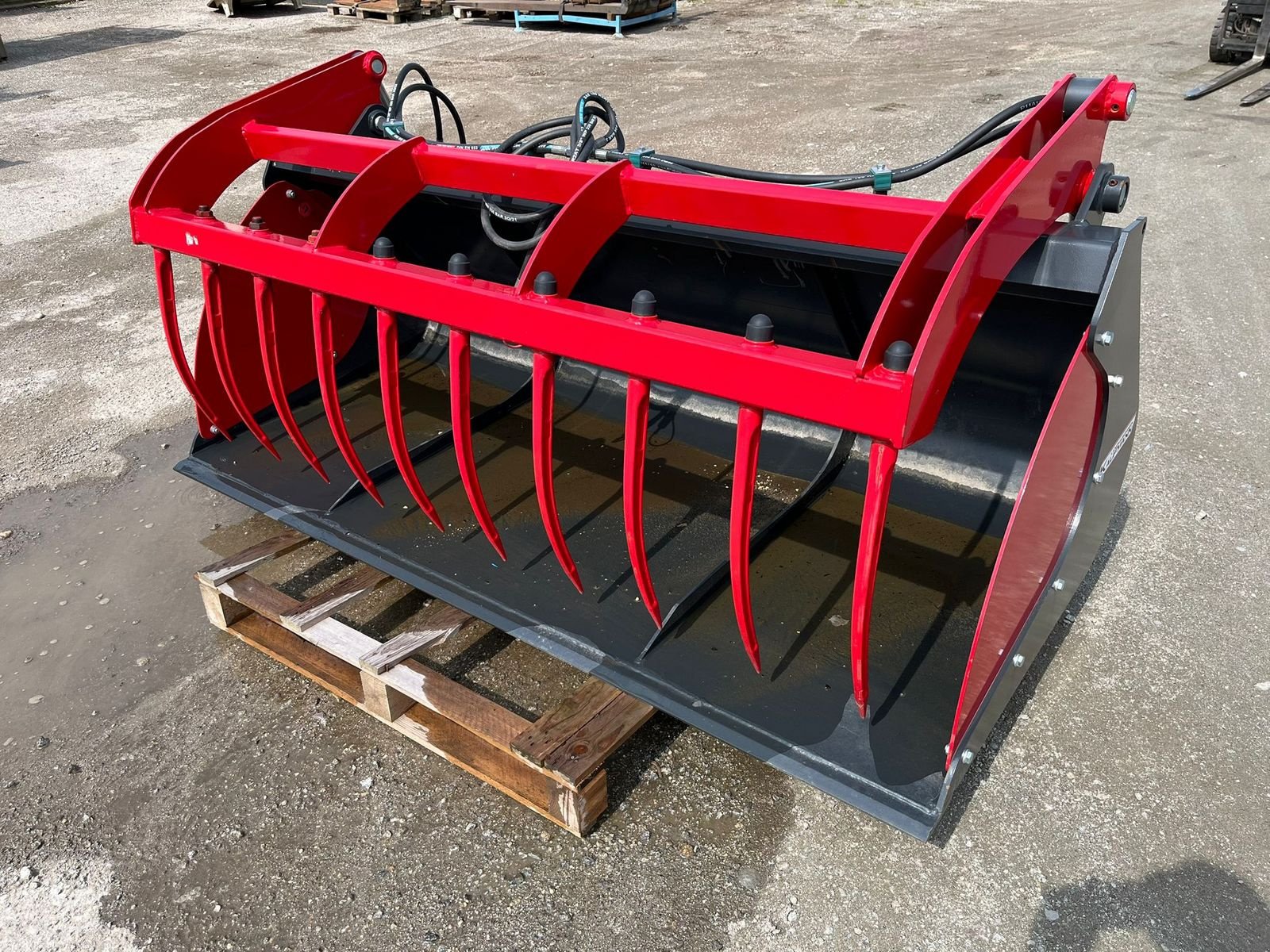 Frontladerzubehör of the type Stekro Greifschaufel 2,2m, Neumaschine in NATTERNBACH (Picture 2)