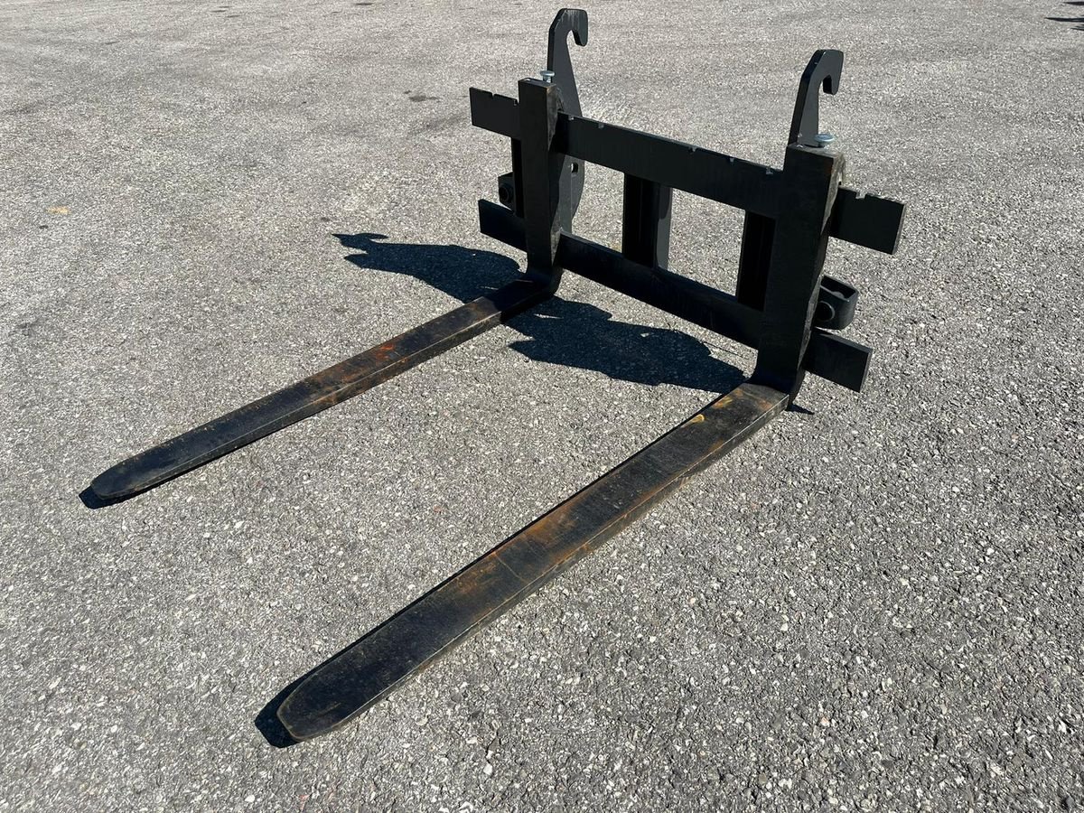 Frontladerzubehör typu Stekro Palettengabel 2,0to Weidemann-Aufnahme, Neumaschine v NATTERNBACH (Obrázok 3)