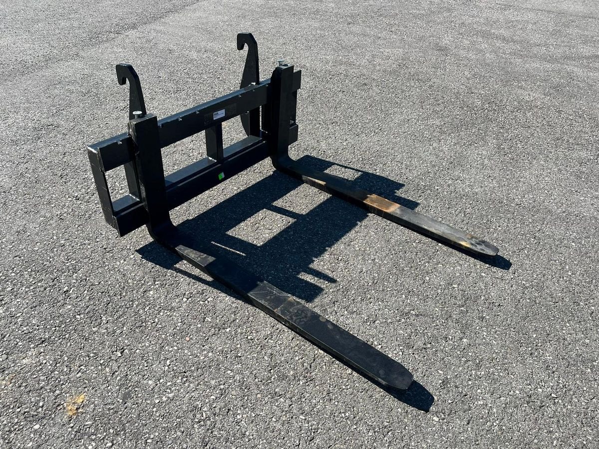 Frontladerzubehör of the type Stekro Palettengabel 2,5to Profil 80 Weidemann-Aufnahme, Neumaschine in NATTERNBACH (Picture 6)