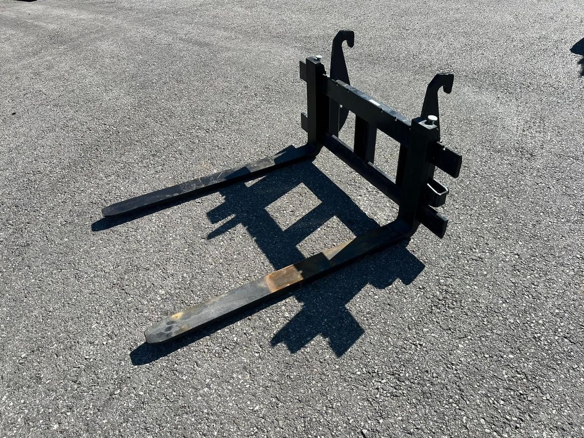 Frontladerzubehör del tipo Stekro Palettengabel 2,5to Weidemann-Aufnahme, Neumaschine In NATTERNBACH (Immagine 2)