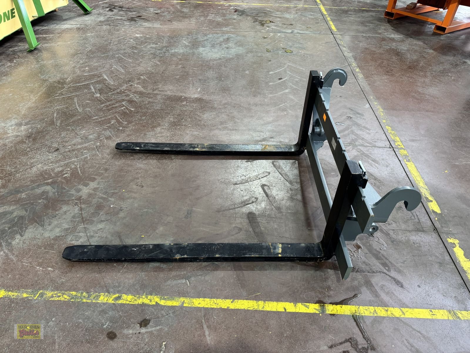 Frontladerzubehör van het type Stekro Palettengabel Euro Leichte Ausführung, Neumaschine in Kötschach (Foto 9)