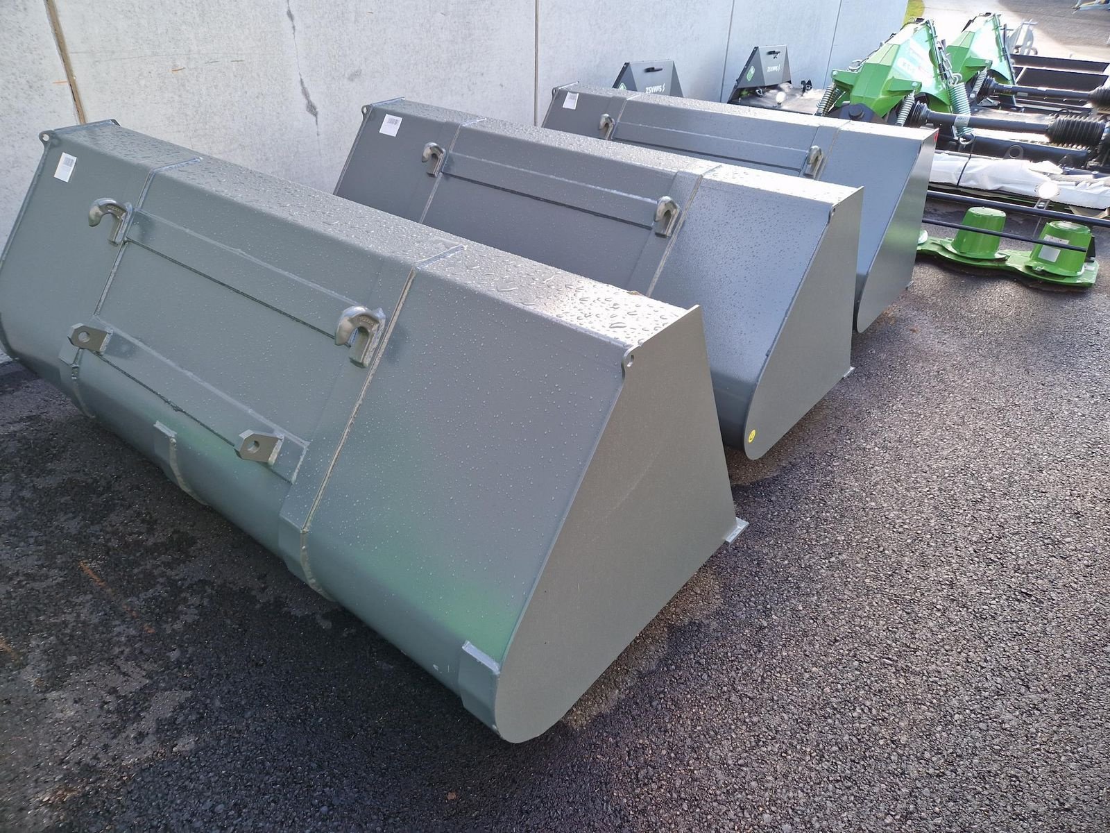 Frontladerzubehör a típus Stekro Universalschaufel gerundet 220cm, Neumaschine ekkor: Grünbach (Kép 4)