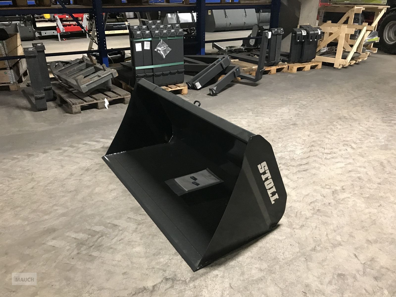 Frontladerzubehör типа Stoll Global Schaufel U 1,60m, Neumaschine в Burgkirchen (Фотография 1)