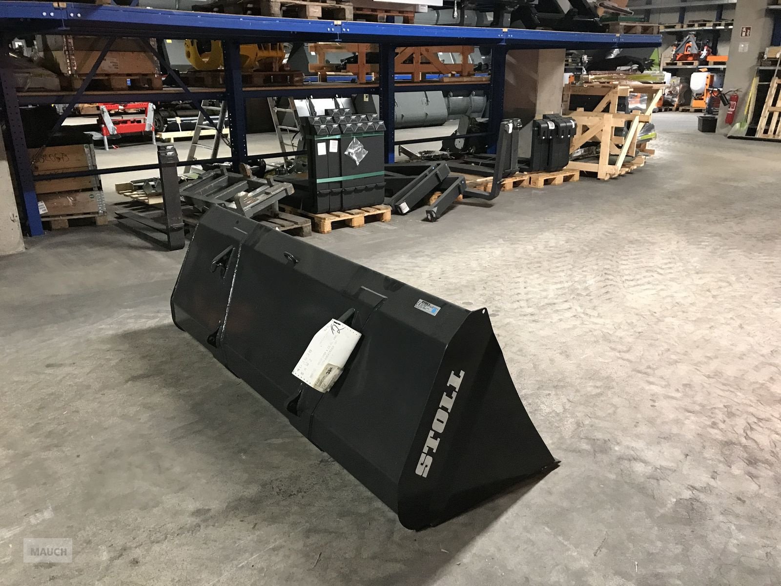 Frontladerzubehör of the type Stoll Global Schaufel U 2,10m, Neumaschine in Burgkirchen (Picture 2)