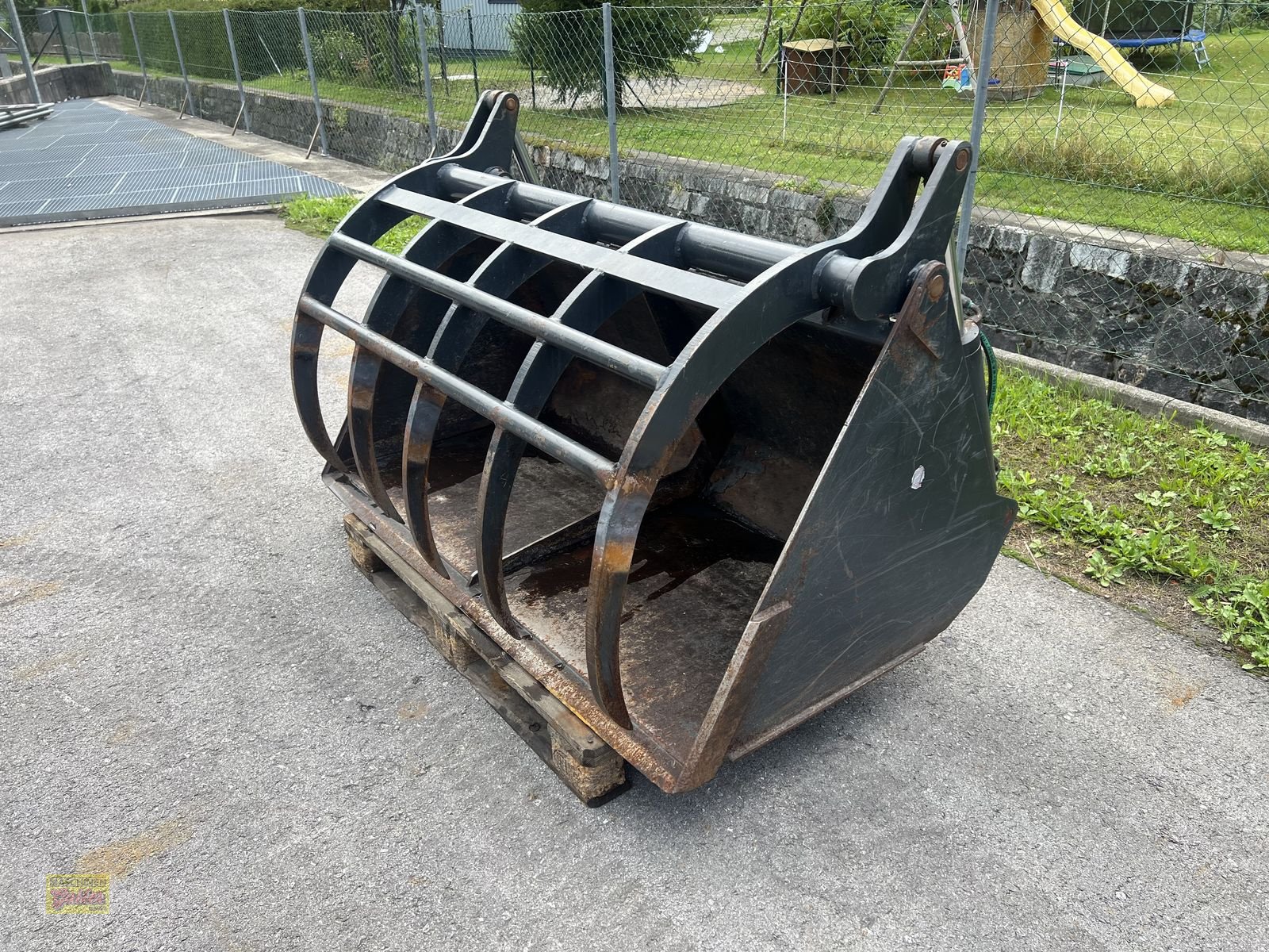 Frontladerzubehör des Typs Stoll Greifschaufel 160 cm Euro, Gebrauchtmaschine in Kötschach (Bild 1)