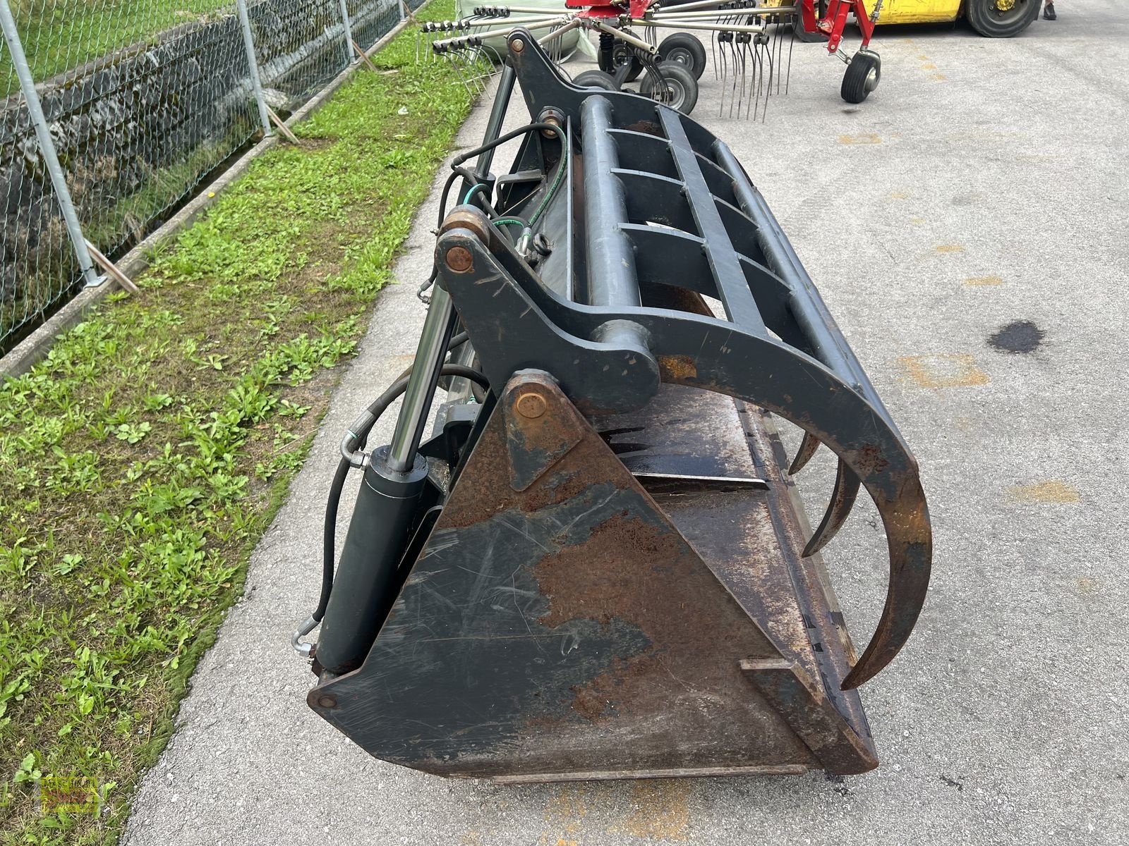 Frontladerzubehör des Typs Stoll Greifschaufel 160 cm Euro, Gebrauchtmaschine in Kötschach (Bild 7)