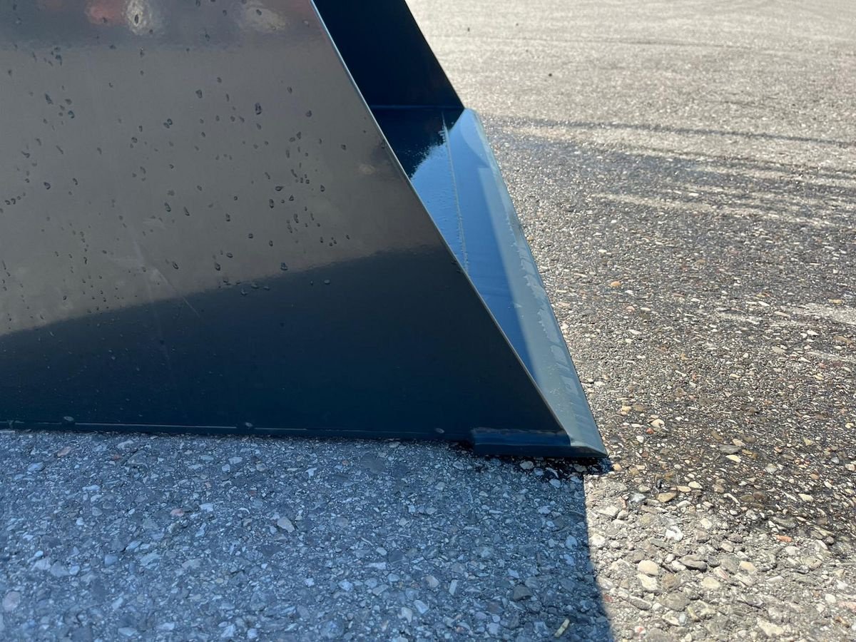 Frontladerzubehör of the type Stoll Leichtgutschaufel 1,4m Euroaufnahme, Neumaschine in NATTERNBACH (Picture 7)