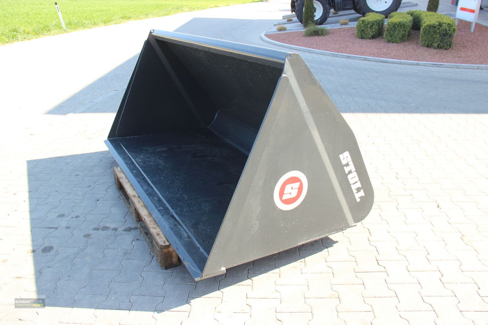 Frontladerzubehör des Typs Stoll Maxi Leichtgutschaufel 2,20m, Neumaschine in Gampern (Bild 2)