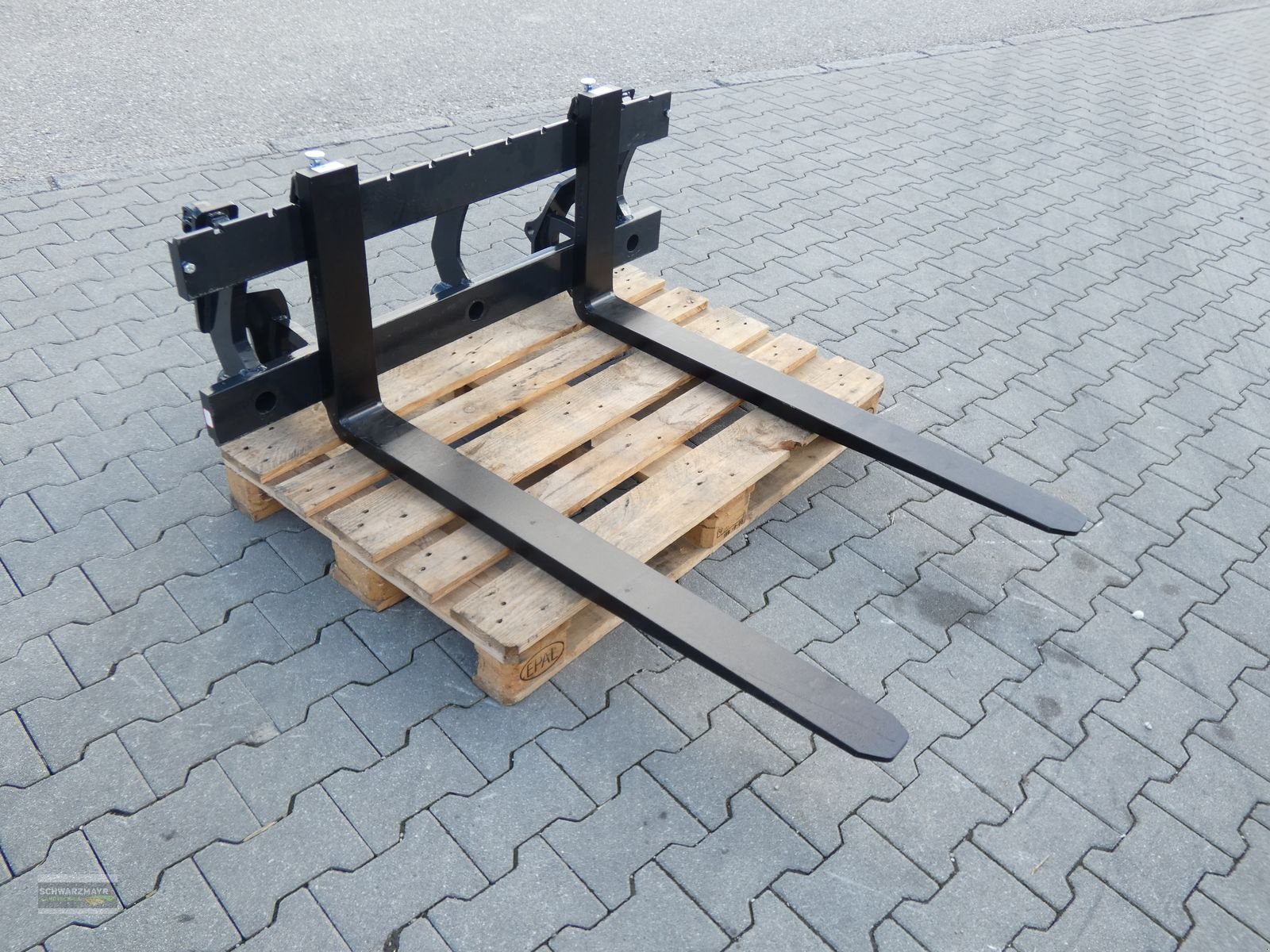 Frontladerzubehör типа Stoll Paletteng 2,5t HD1200, Neumaschine в Gampern (Фотография 7)