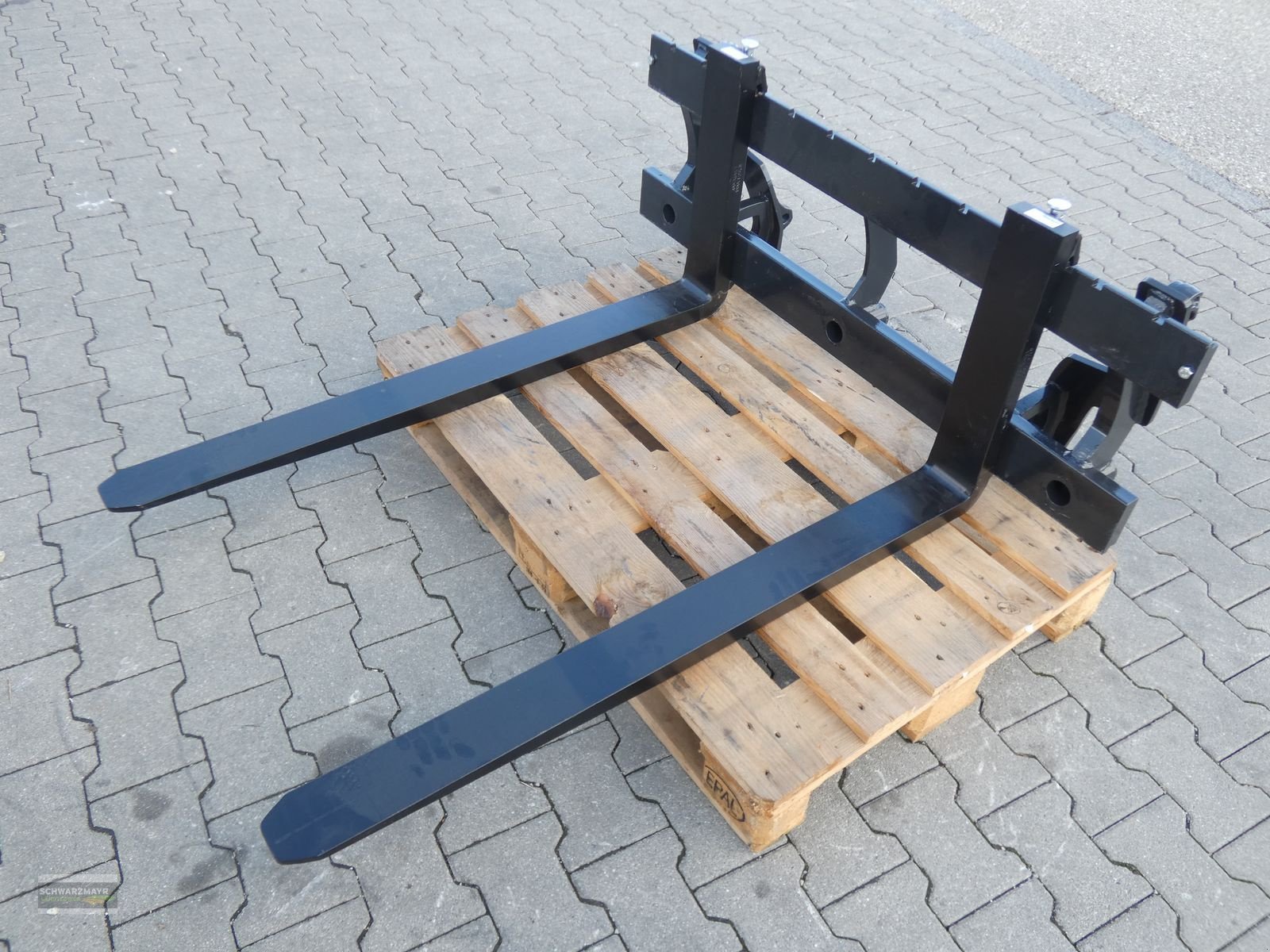 Frontladerzubehör типа Stoll Paletteng 2,5t HD1200, Neumaschine в Gampern (Фотография 5)