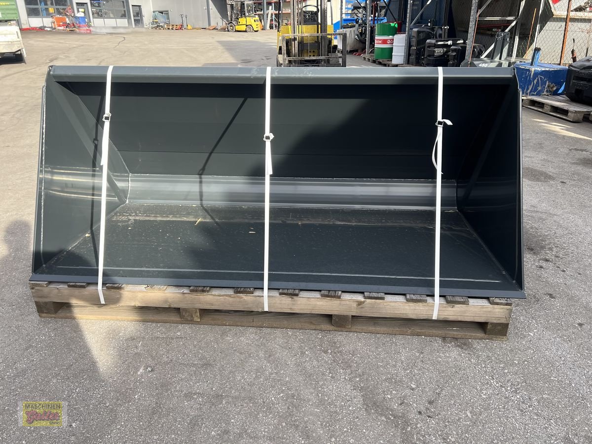 Frontladerzubehör of the type Stoll Robust M 240 Großvolumenschaufel, Neumaschine in Kötschach (Picture 2)