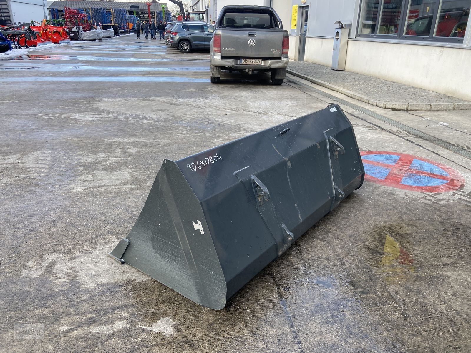 Frontladerzubehör типа Stoll ROBUST U 2,05m, Gebrauchtmaschine в Burgkirchen (Фотография 7)