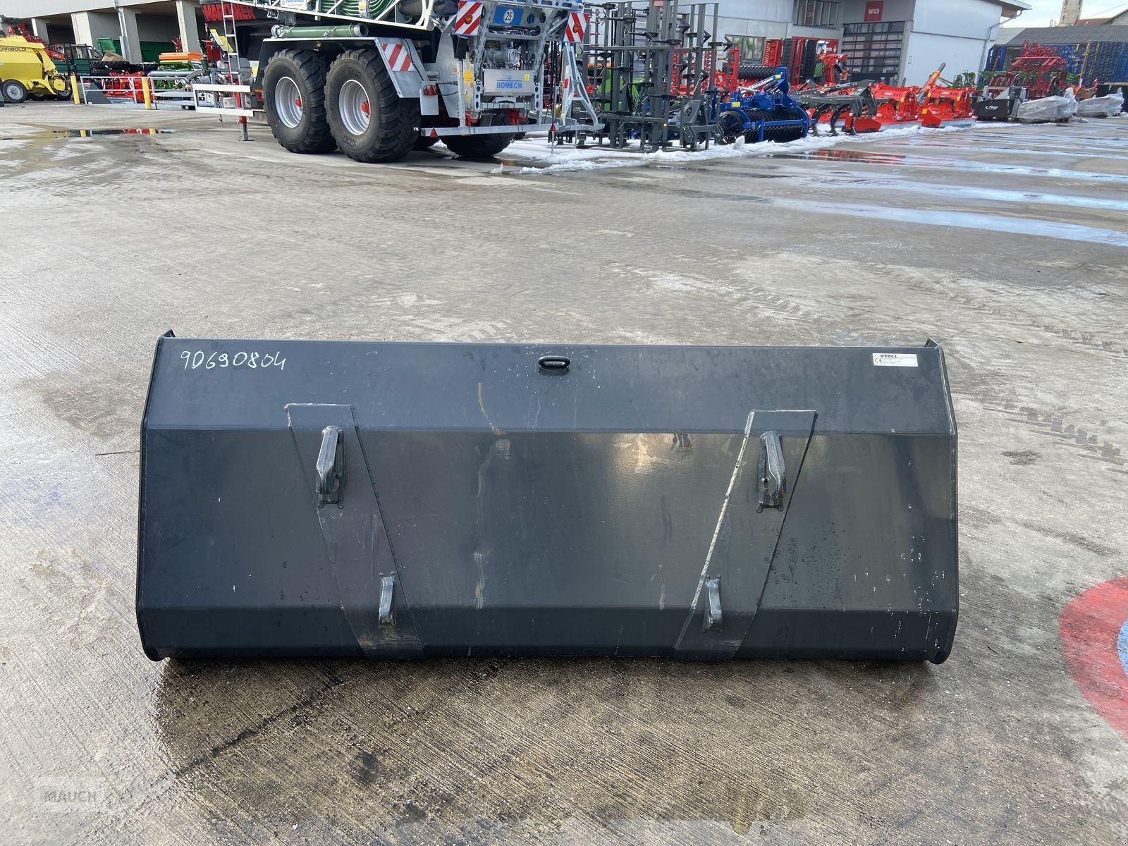 Frontladerzubehör типа Stoll ROBUST U 2,05m, Gebrauchtmaschine в Burgkirchen (Фотография 6)