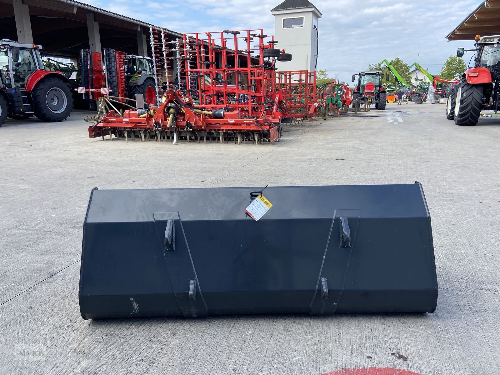 Frontladerzubehör of the type Stoll Robust U 2,2m, Gebrauchtmaschine in Burgkirchen (Picture 5)