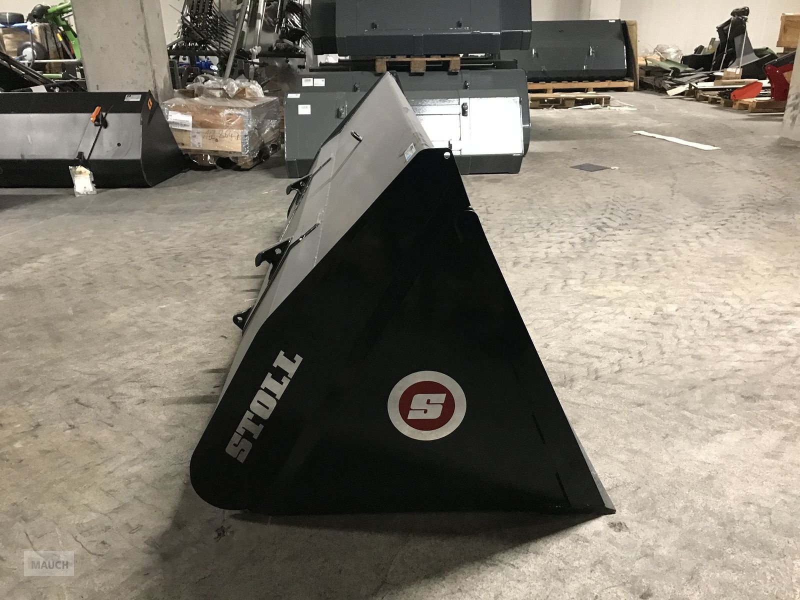 Frontladerzubehör типа Stoll Schaufel Robust M 2,60m, Neumaschine в Burgkirchen (Фотография 4)