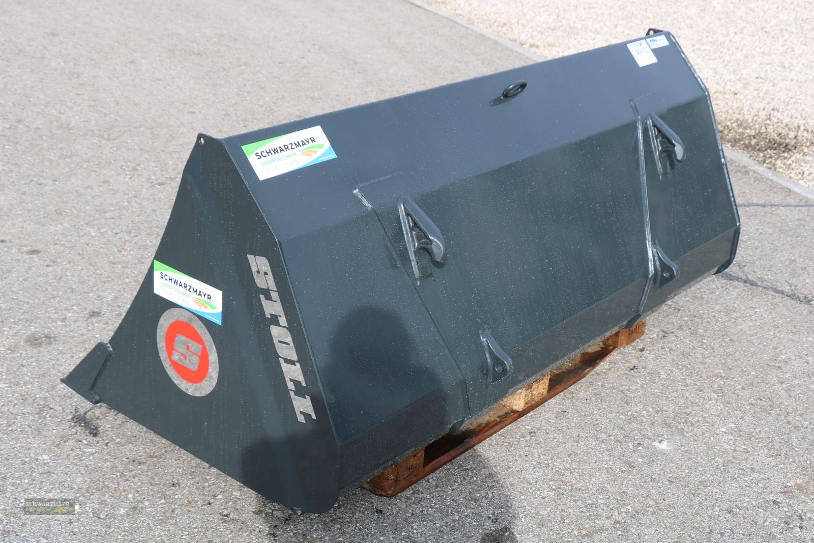 Frontladerzubehör of the type Stoll Universalschaufel 1,90m, Neumaschine in Gampern (Picture 2)