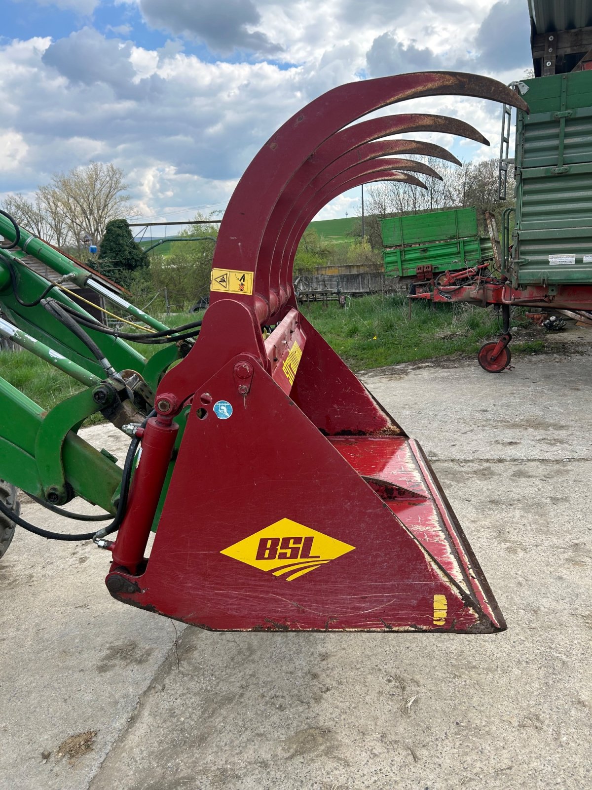 Frontladerzubehör Türe ait Strautmann GS 1750, Gebrauchtmaschine içinde Burgbenheim (resim 2)