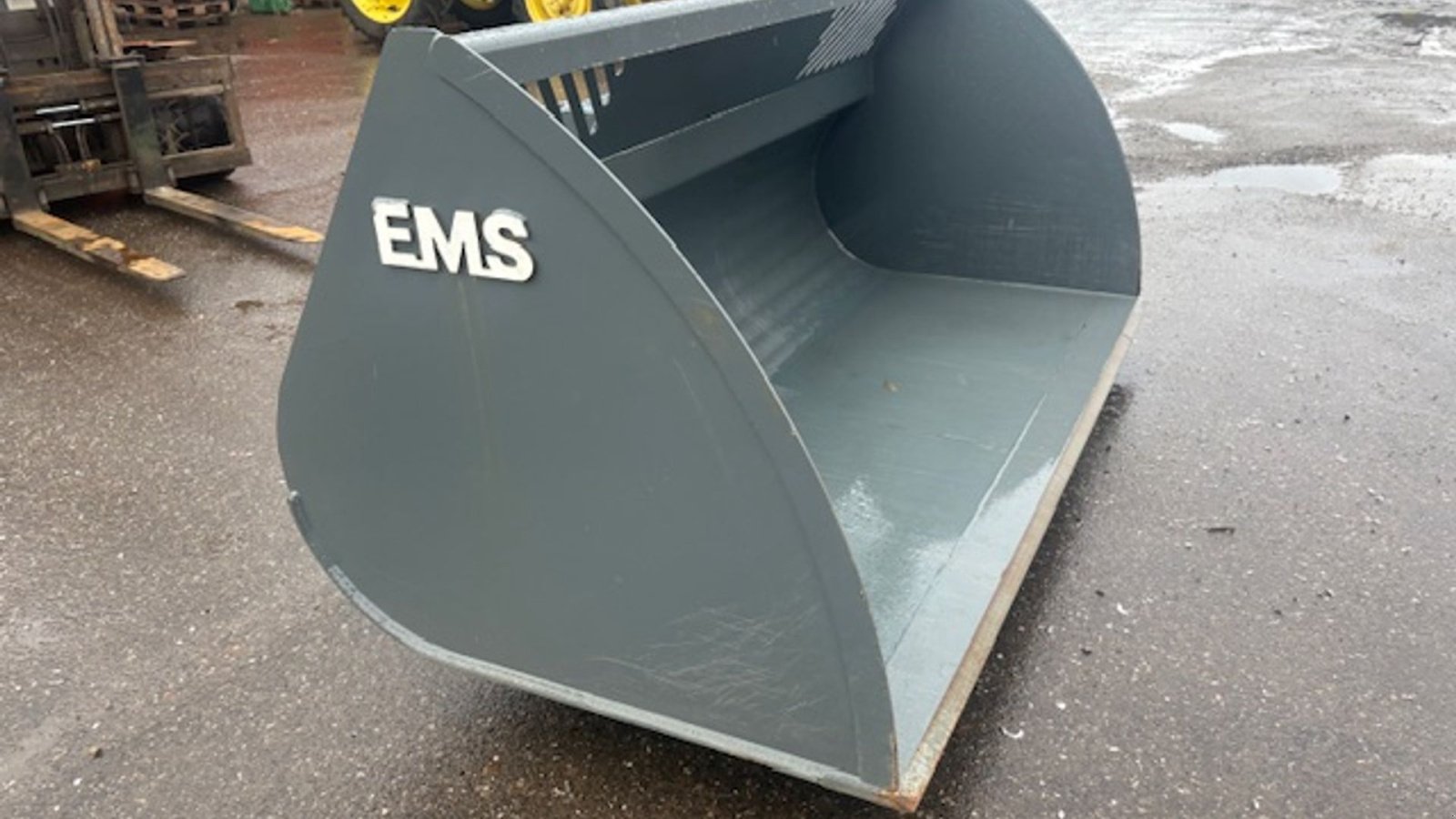 Frontladerzubehör of the type Volvo SKOVL EMS 250 CM, 2,5 M3, Gebrauchtmaschine in Dronninglund (Picture 1)