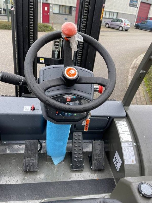 Frontstapler typu Ausa C 251 H x4, Gebrauchtmaschine v Hardinxveld-Giessendam (Obrázek 3)