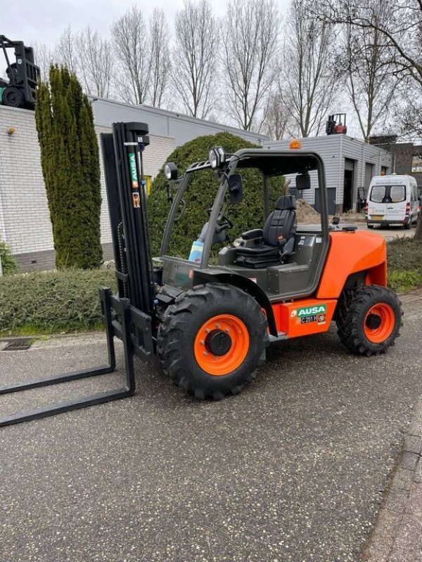 Frontstapler typu Ausa C 251 H x4, Gebrauchtmaschine v Hardinxveld-Giessendam (Obrázek 1)