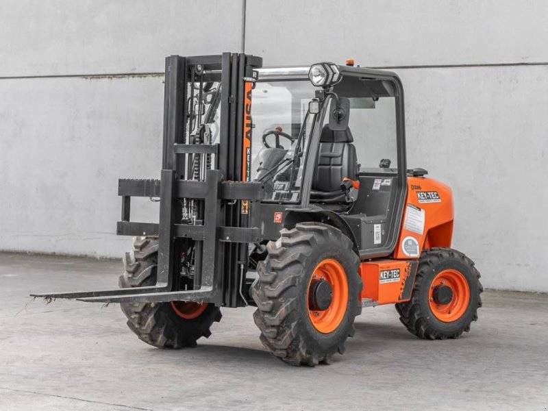 Frontstapler tipa Ausa C 251 H x4, Neumaschine u Moerbeke (Slika 1)