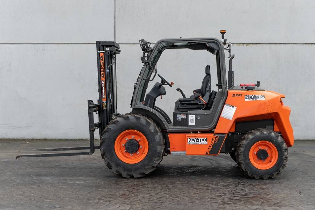 Frontstapler van het type Ausa C 251 H x4, Neumaschine in Moerbeke (Foto 3)